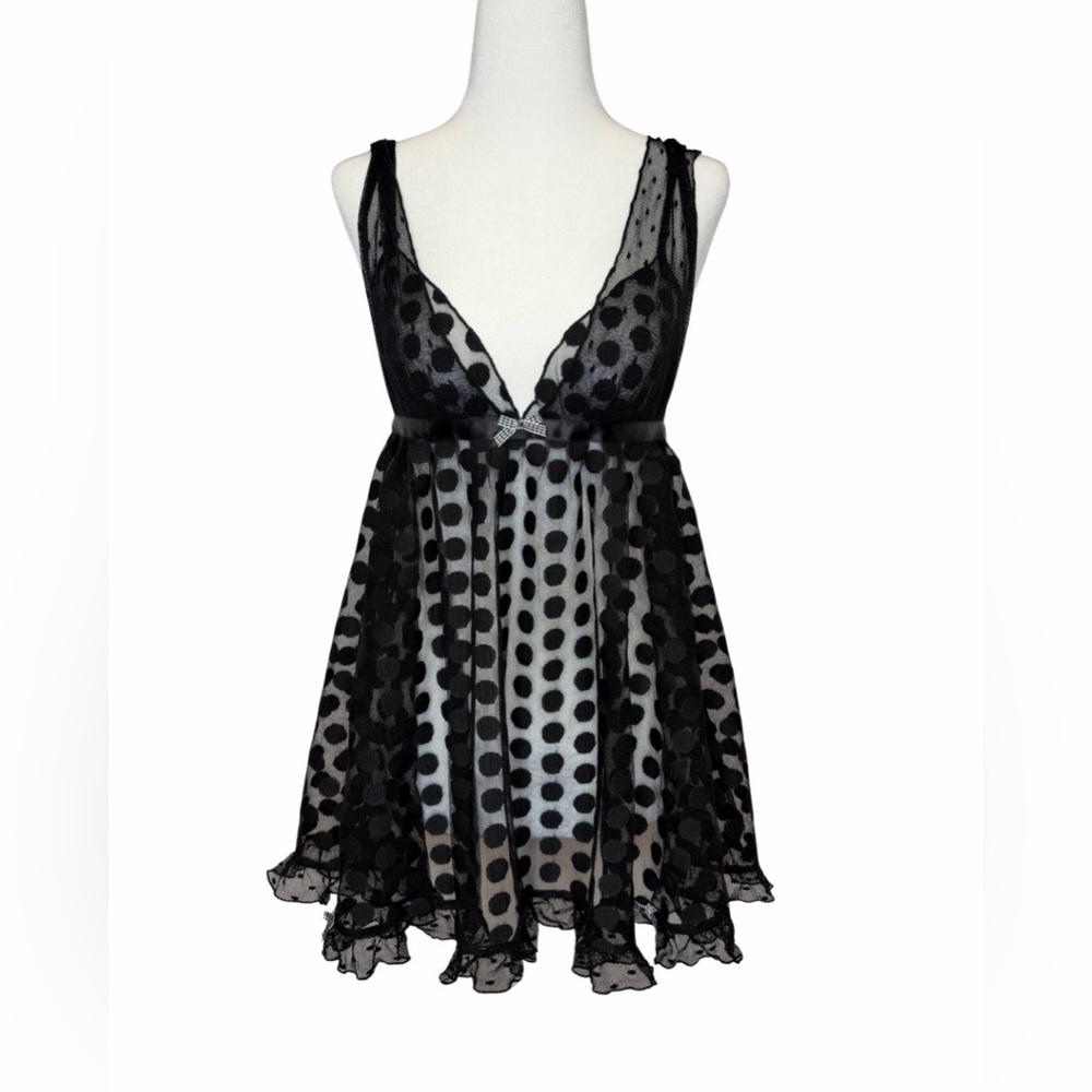 Victoria’s Secret Black Sheer Polka Dot Babydoll Chemise – Size Small